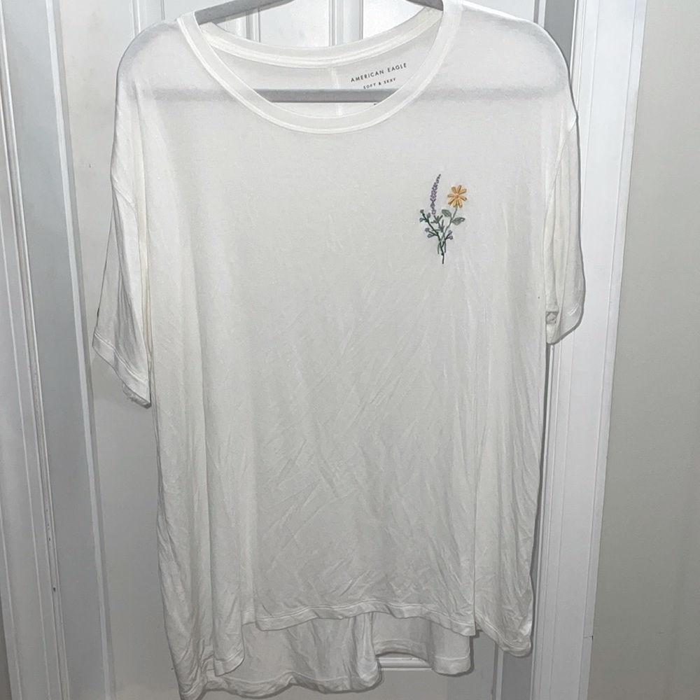 American Eagle Soft and Sexy Tee
